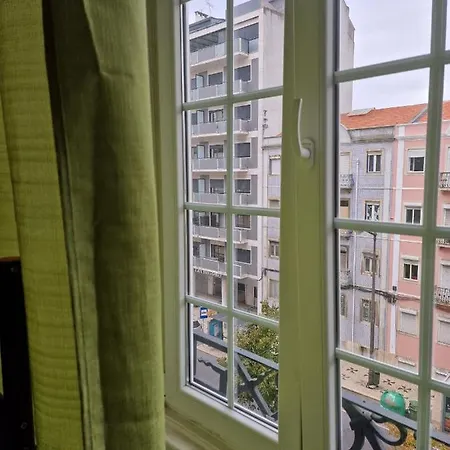 Hostel D&n Hospedagem-almirante *