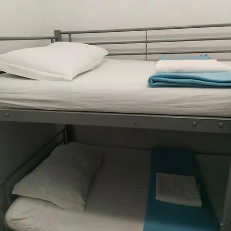 אכסניה D&n Hospedagem-almirante *