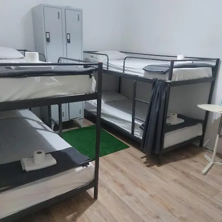 D&n Hospedagem-almirante ליסבון