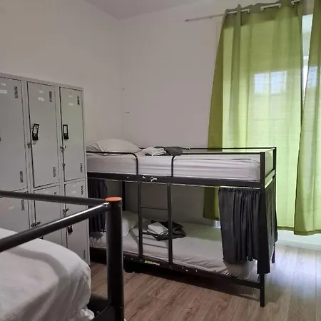 D&n Hospedagem-almirante ליסבון